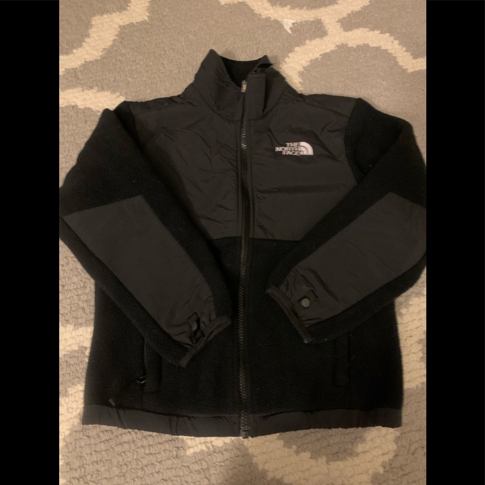 Girls size S (10) The North Face fleece jacket